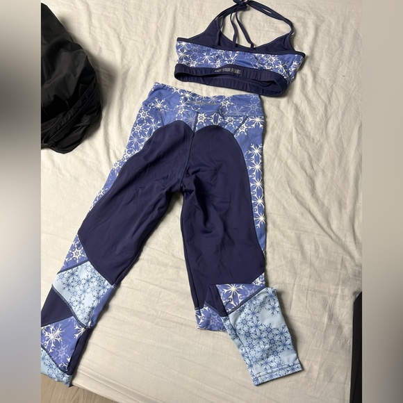 2piece Face your fears workout set blackmilk - Picture 4 of 5